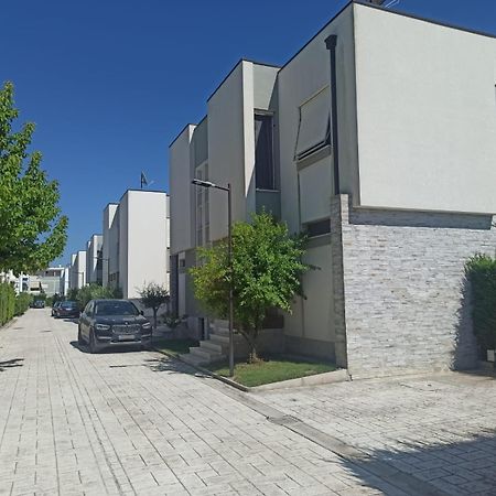 Villa Eden 111, Perla Resort, Bay Of Lalzi Durres Exterior photo